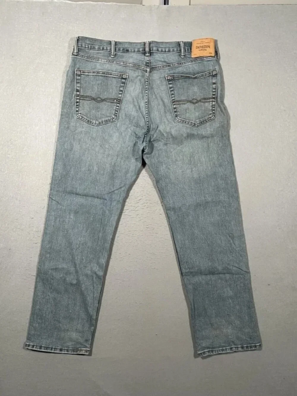 Levi’s Denizen Light Blue Denim Jeans Relaxed Fit W38 L30